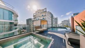 Fully Serviced Apartment at Regatta Living II - 905